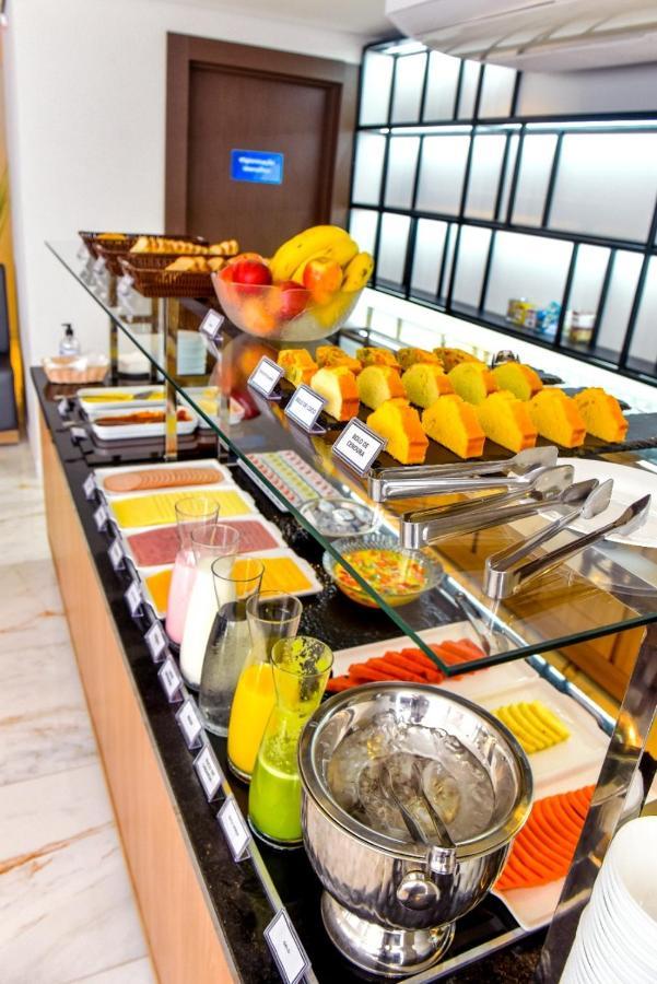 Days Inn By Wyndham Cascavel Cascavel  Extérieur photo