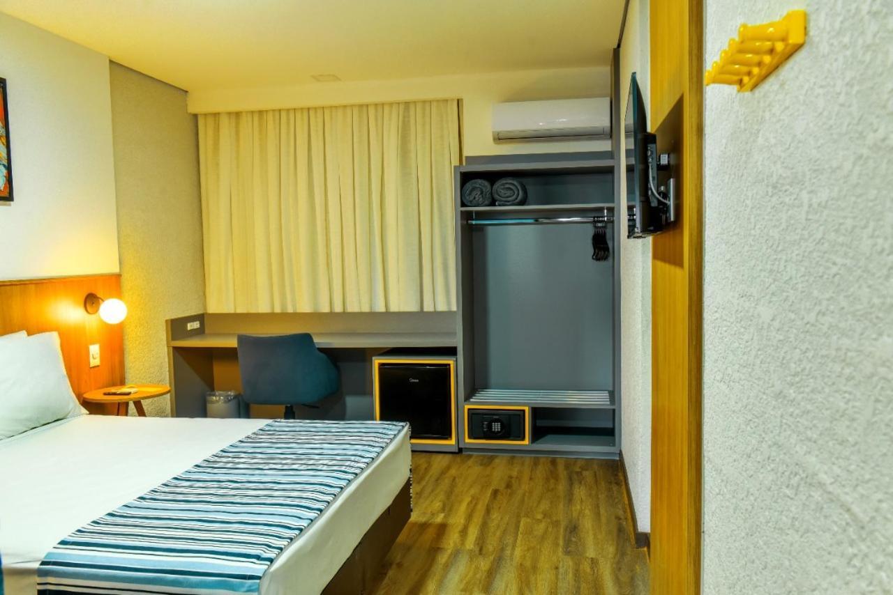 Days Inn By Wyndham Cascavel Cascavel  Extérieur photo