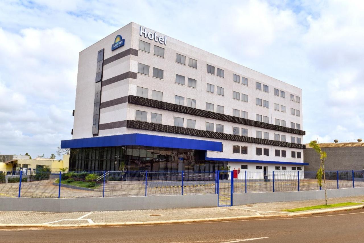 Days Inn By Wyndham Cascavel Cascavel  Extérieur photo